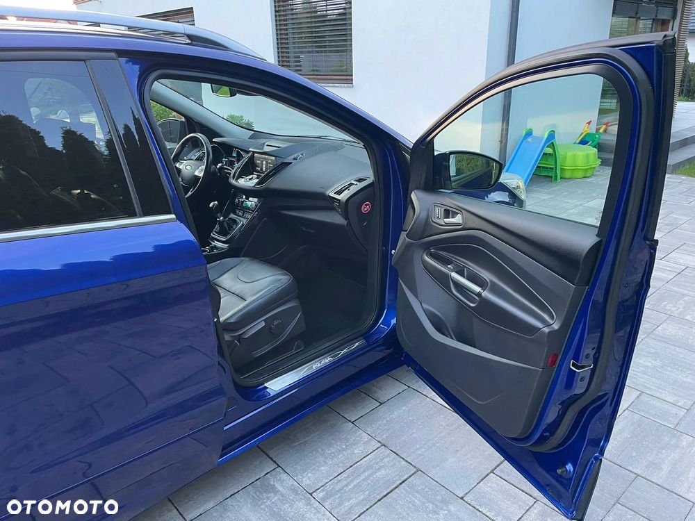 Ford Kuga 2.0 TDCi 4x4 Individual - 25