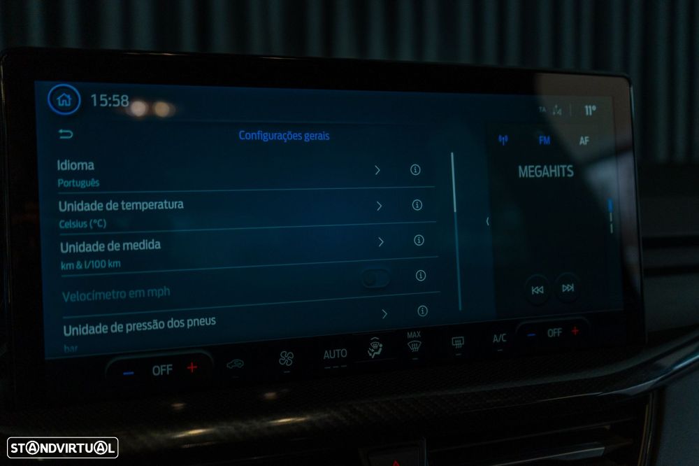 Ford Focus 1.0 EcoBoost MHEV ST-Line Aut. - 27