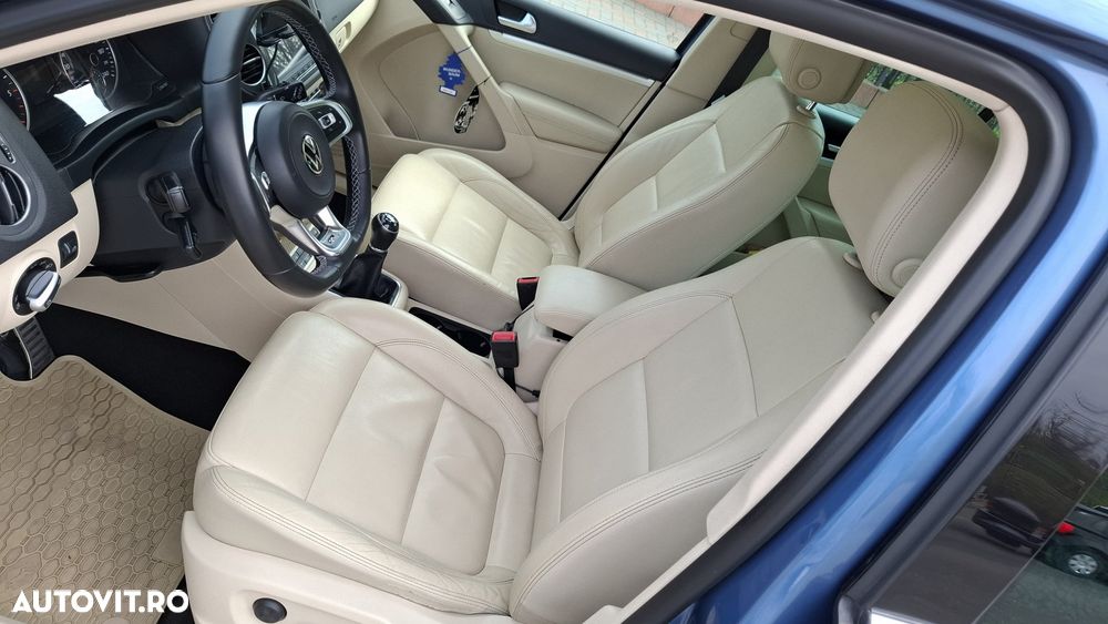 Volkswagen Tiguan 2.0 TDI DPF 4Motion BlueMotion Technology Sport & Style - 29