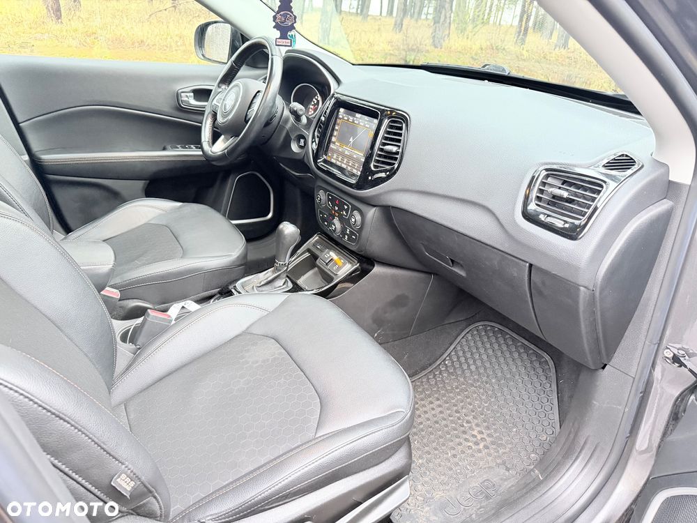 Jeep Compass 1.3 T-GDI I4 Automatik Limited - 13