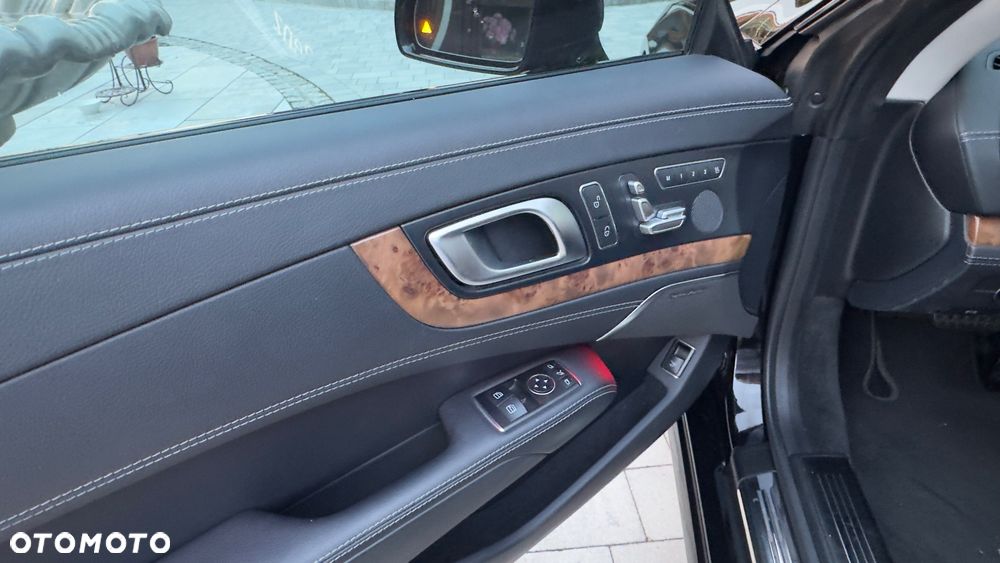 Mercedes-Benz SL 500 9G-TRONIC - 13