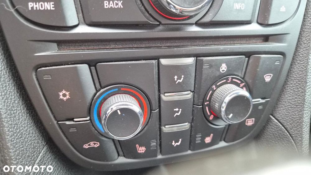 Opel Meriva - 27