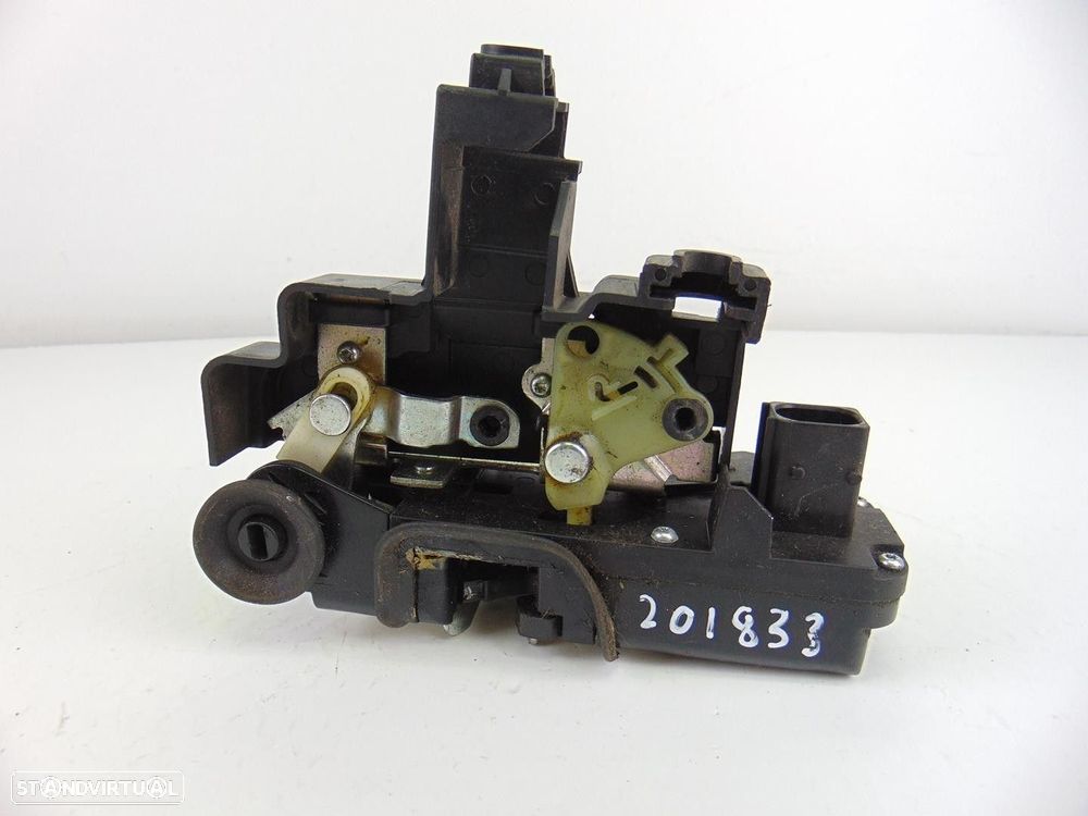 FECHADURA PORTA TRASEIRA DIREITA CHEVROLET CAPTIVA 2008 -8 PIN - 1