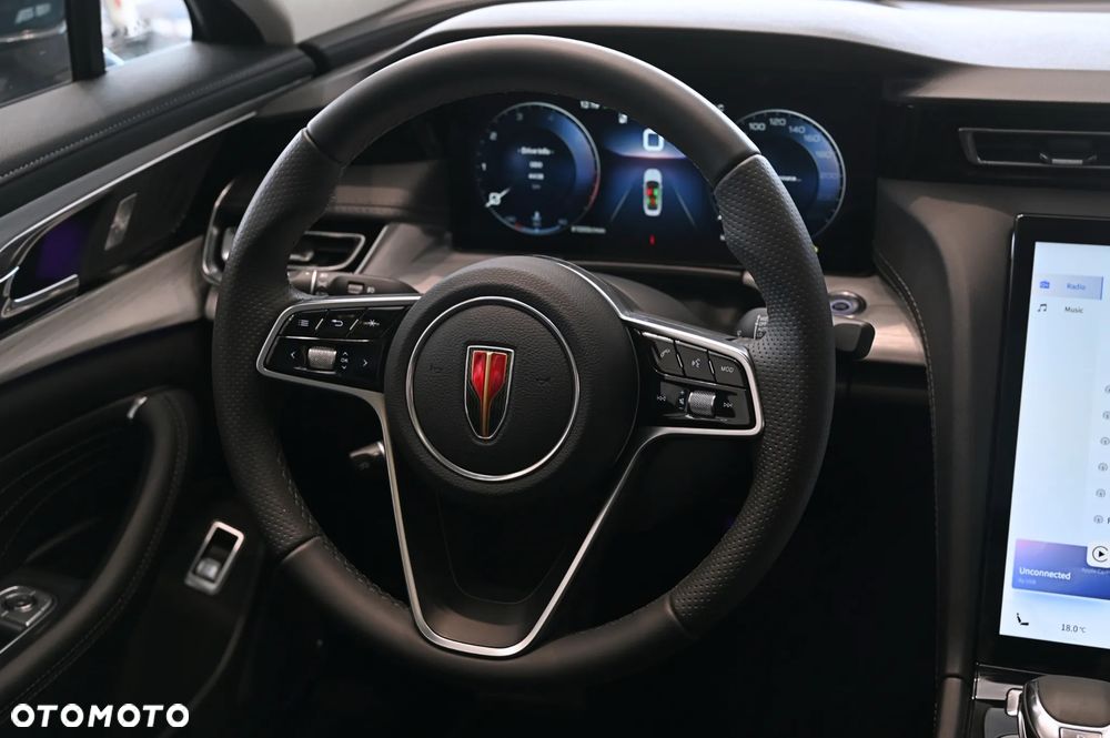 Hongqi H5 - 15