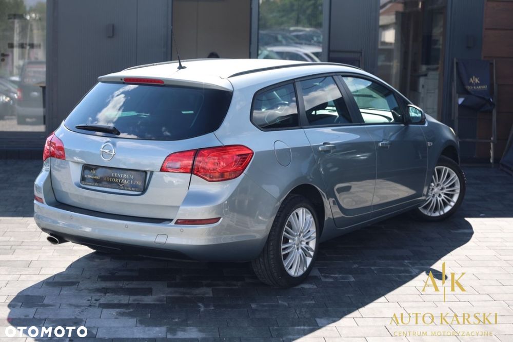 Opel Astra - 8