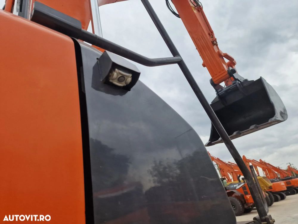 Hitachi ZX350LCN-6, 2018, 8.929h, INGUST 2,99m, CUPLA RAPIDA, cupa 2mc, ad sapare 8m, 2 inst hidr pe brate, ridica 20t, 3 camere, Masa operationala 36,5t, motor Isuzu 283CP, 3 pompe hidr,posibilitate leasing 3 ani, STARE FOARTE BUNA, PROMOTIE 99.000 EUR+tva - 26