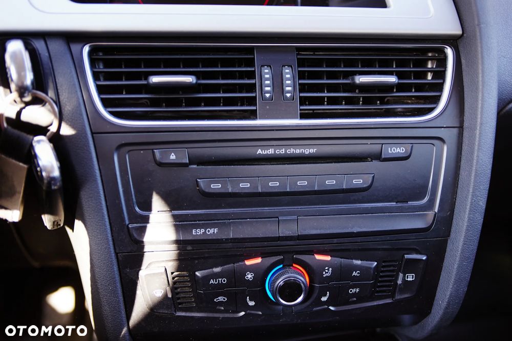 Audi A4 Avant 2.0 TDI DPF quattro Attraction - 16