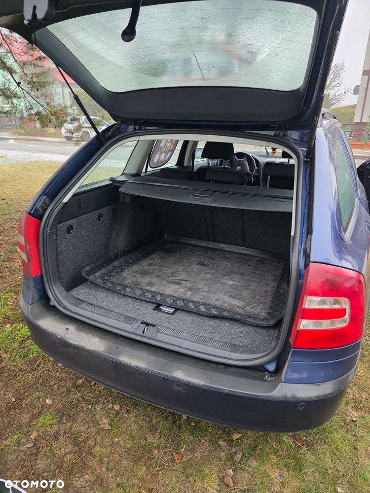 Skoda Octavia 2.0 TDI Elegance DSG - 10