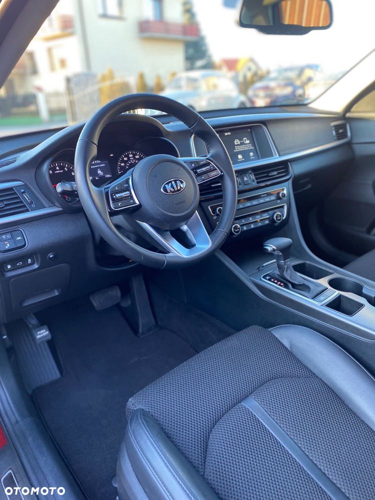 Kia Optima - 6