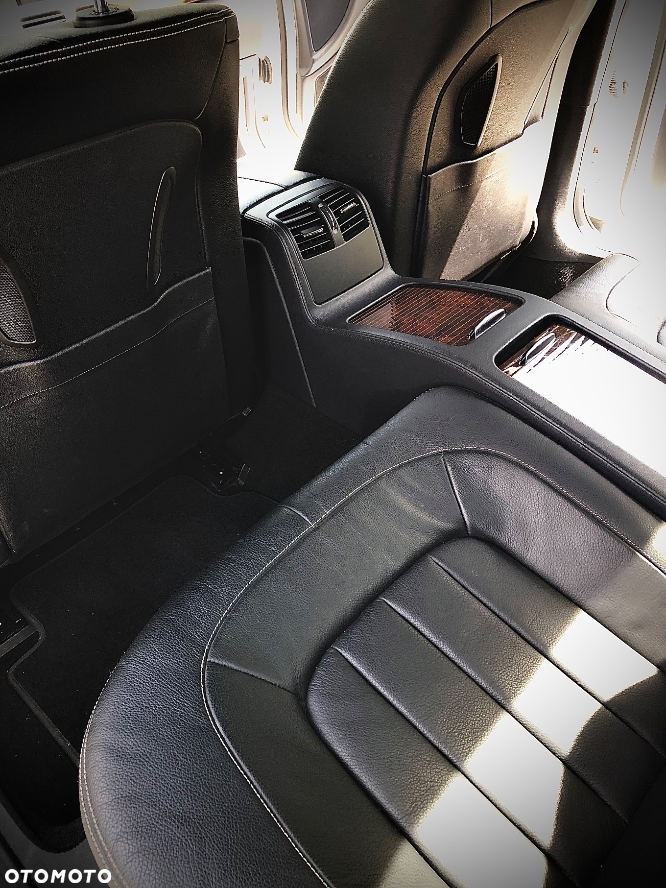 Mercedes-Benz CLS 500 4-Matic 7G-TRONIC - 17