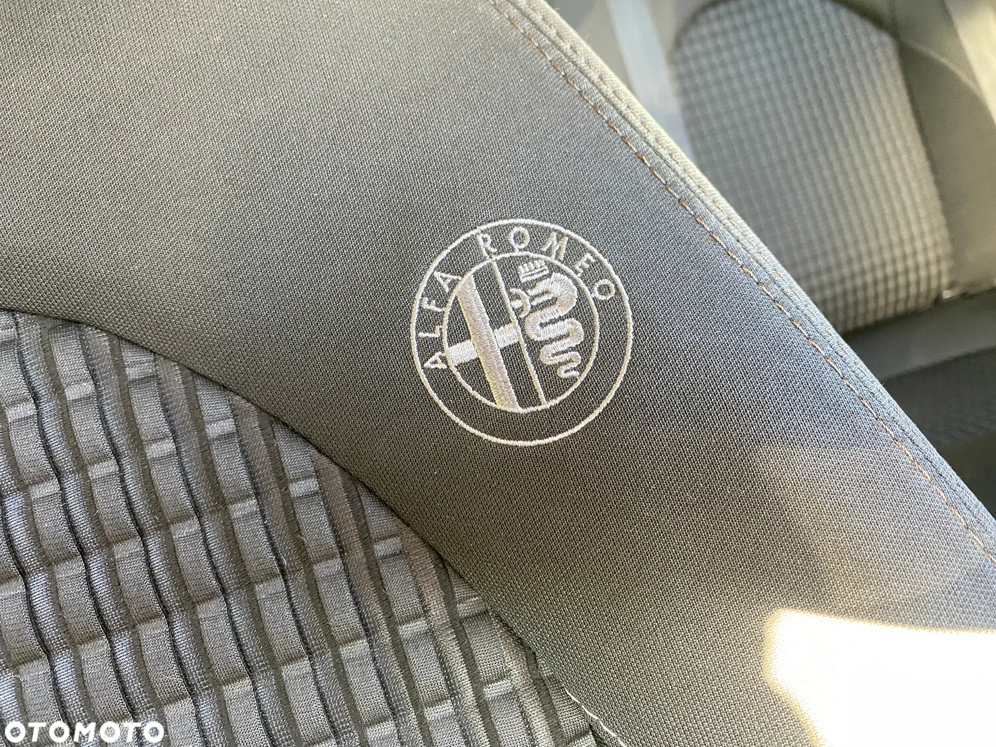 Alfa Romeo Mito 1.4 TB MultiAir Distinctive S&S TCT - 21