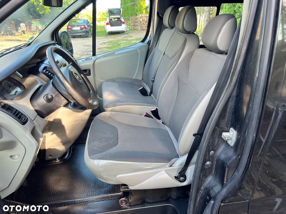 Opel Vivaro - 26