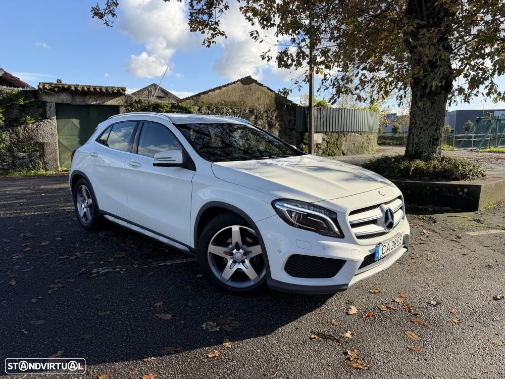 Mercedes-Benz GLA 180 - 1