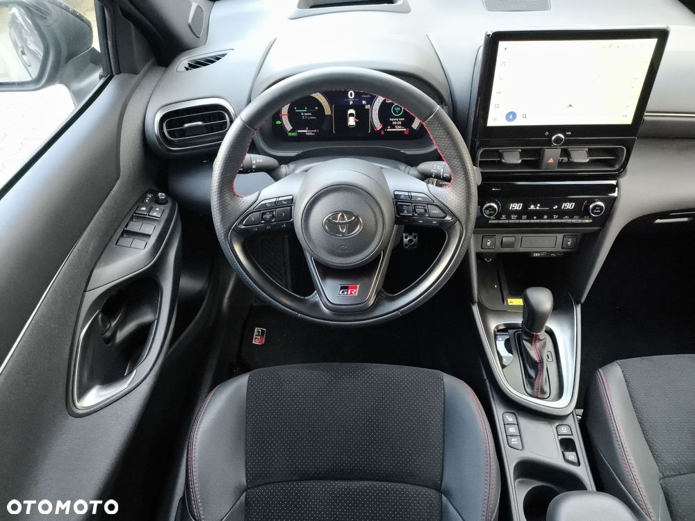 Toyota Yaris Cross Hybrid 1.5 GR Sport - 25