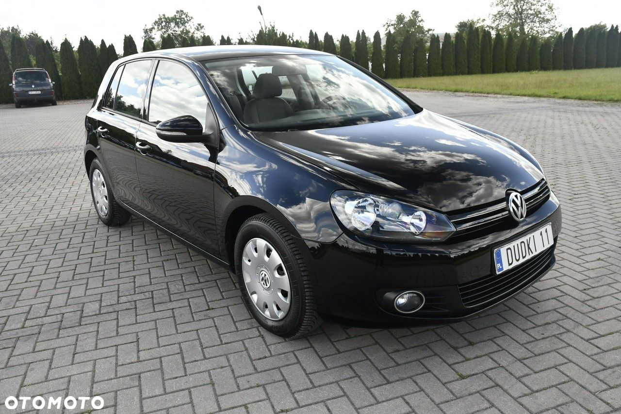 Volkswagen Golf - 2