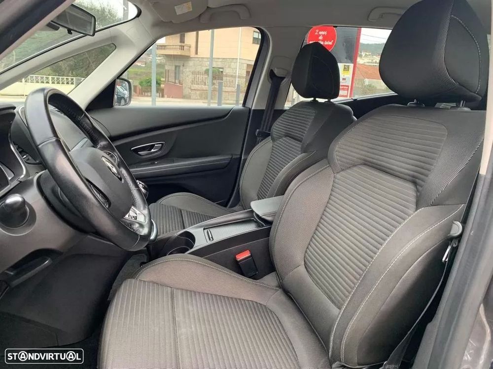 Renault Grand Scénic 1.5 dCi Dynamique S SS - 6