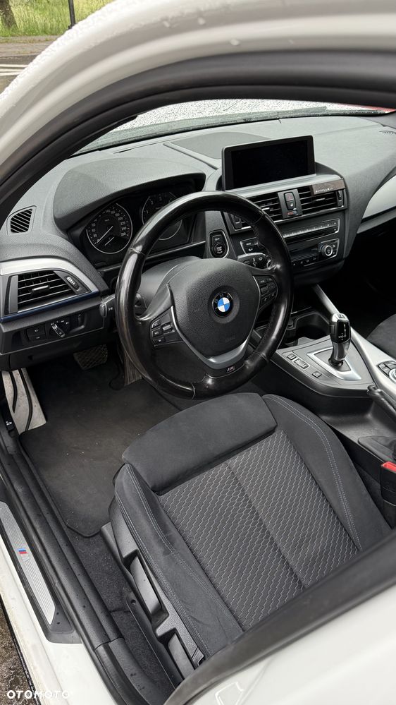 BMW Seria 1 120d - 19