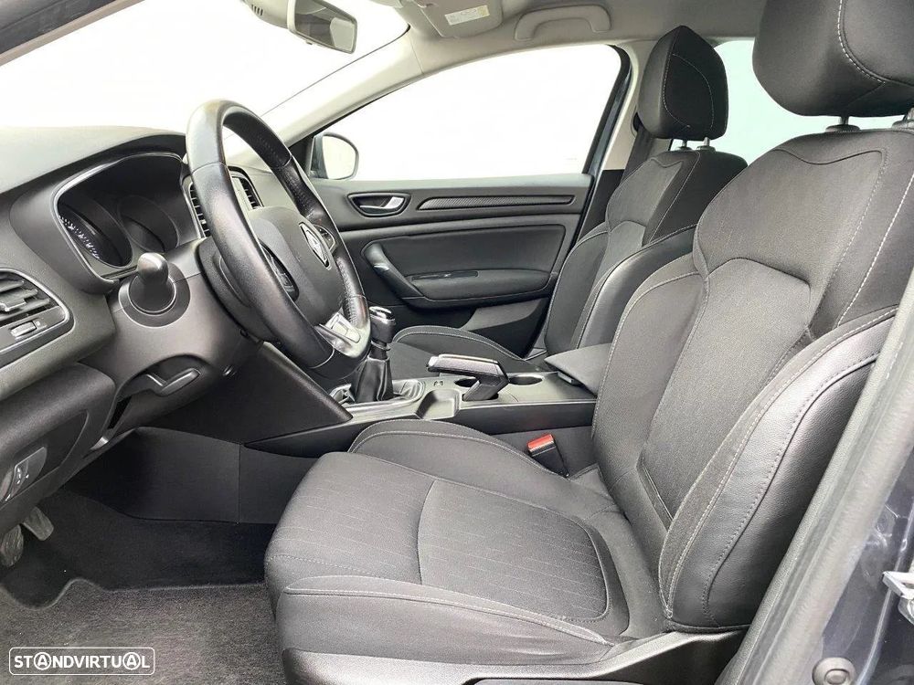 Renault Mégane Sport Tourer 1.5 Blue dCi Limited - 4