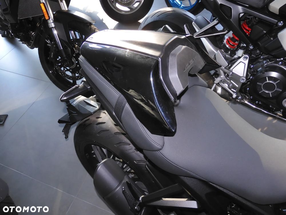 Honda CB - 39