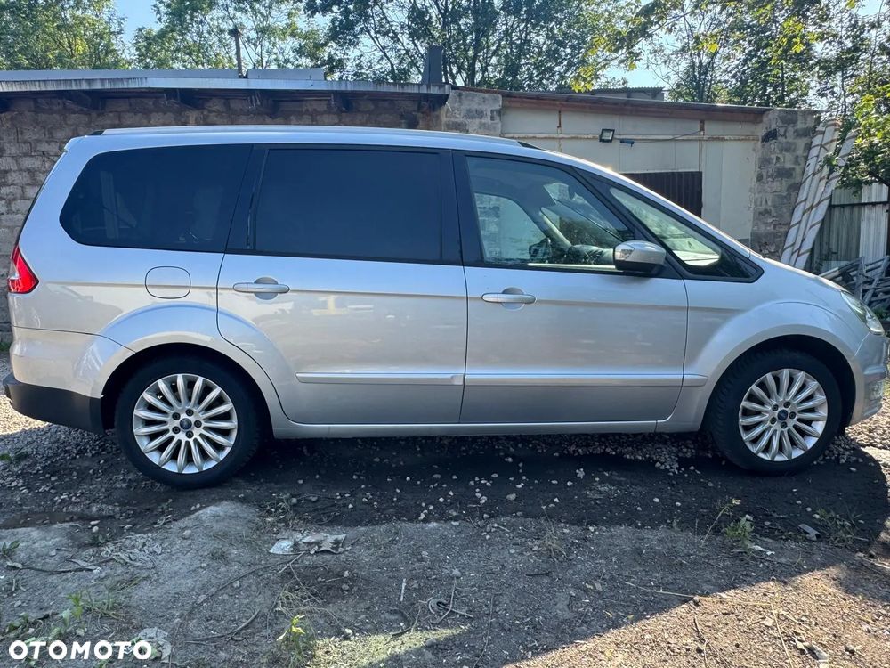 Ford Galaxy - 1