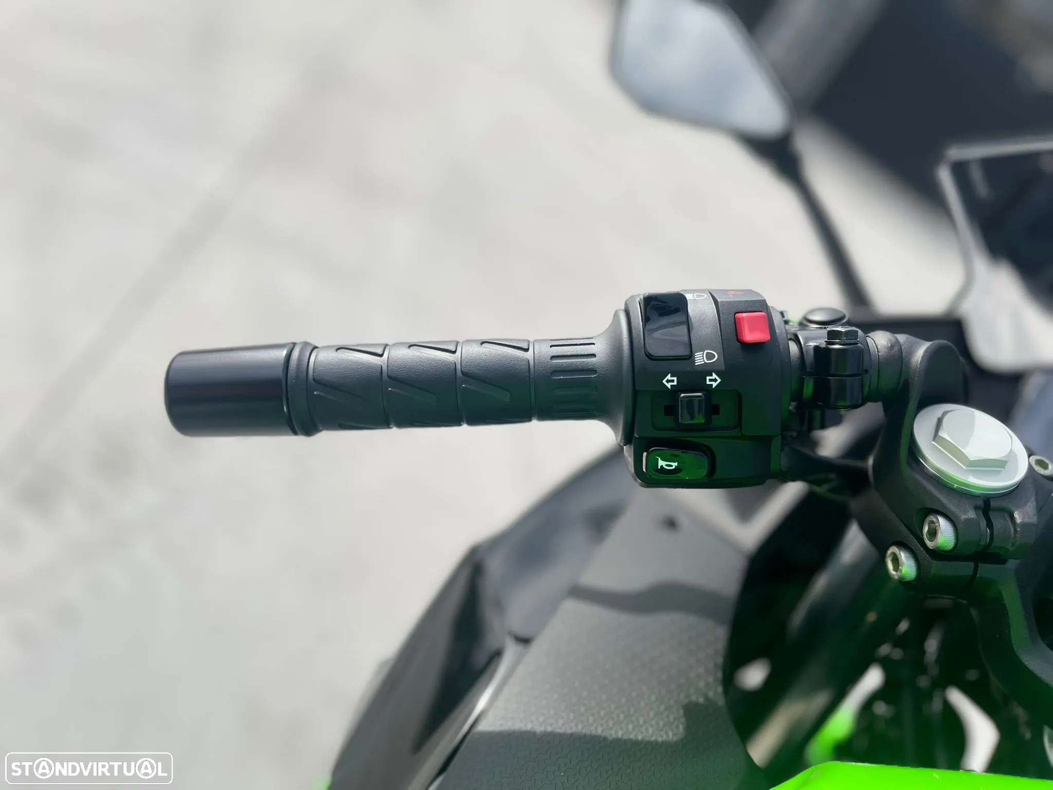 Kawasaki Ninja 500 SE 2025 - 13