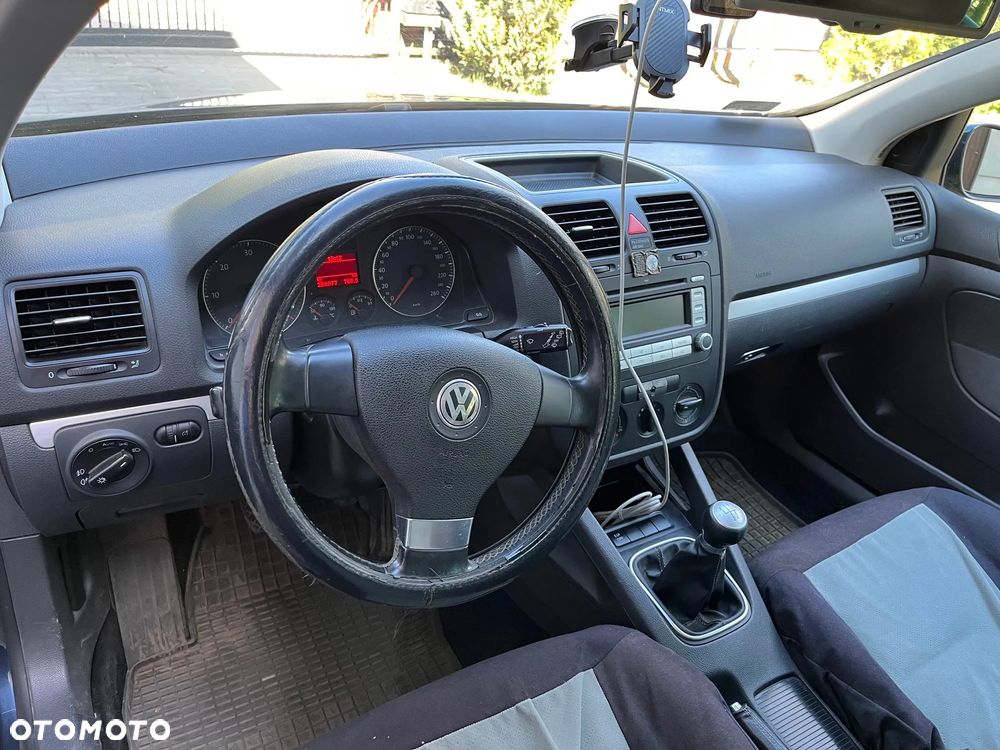 Volkswagen Golf 1.9 TDI Trendline - 6