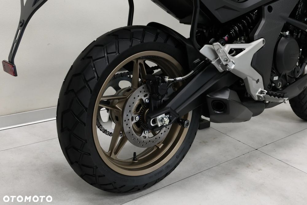 CFMoto 700MT - 38