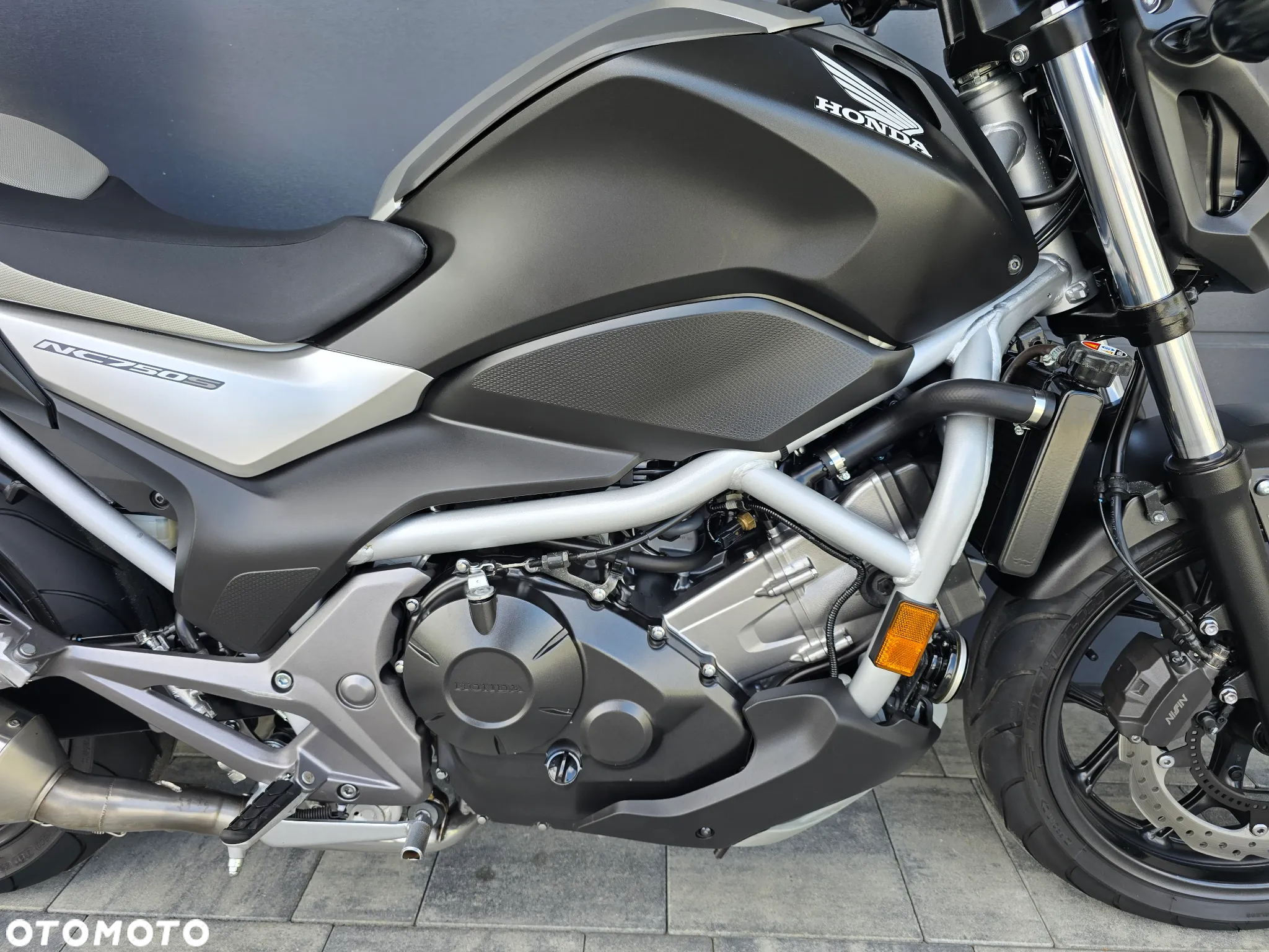 Honda NC - 9