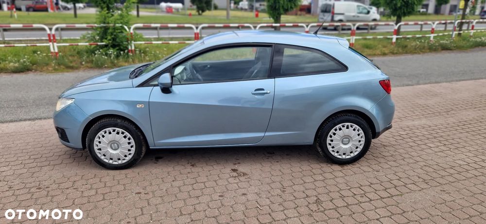 Seat Ibiza SC 1.4 16V Reference - 8