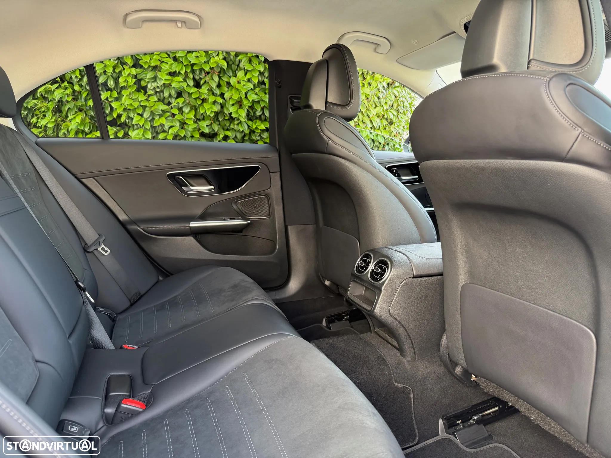 Mercedes-Benz C 220 d AMG Line - 35