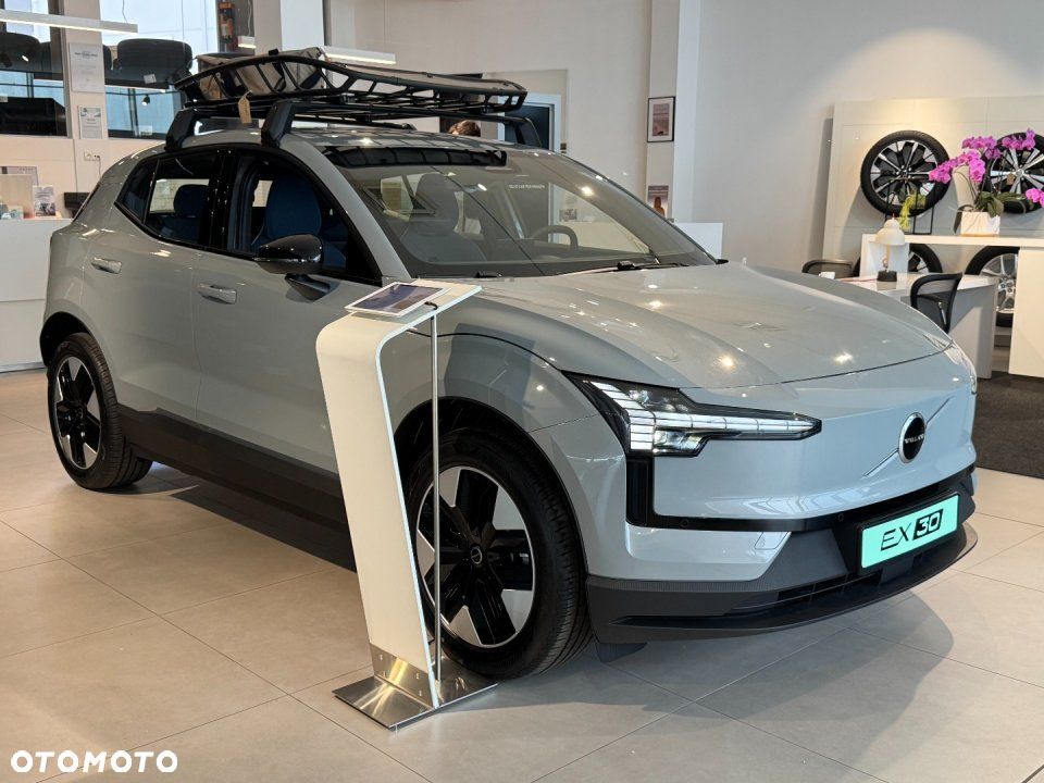 Volvo EX30 - 2
