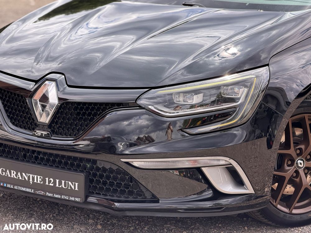 Renault Megane ENERGY TCe 205 EDC GT - 19