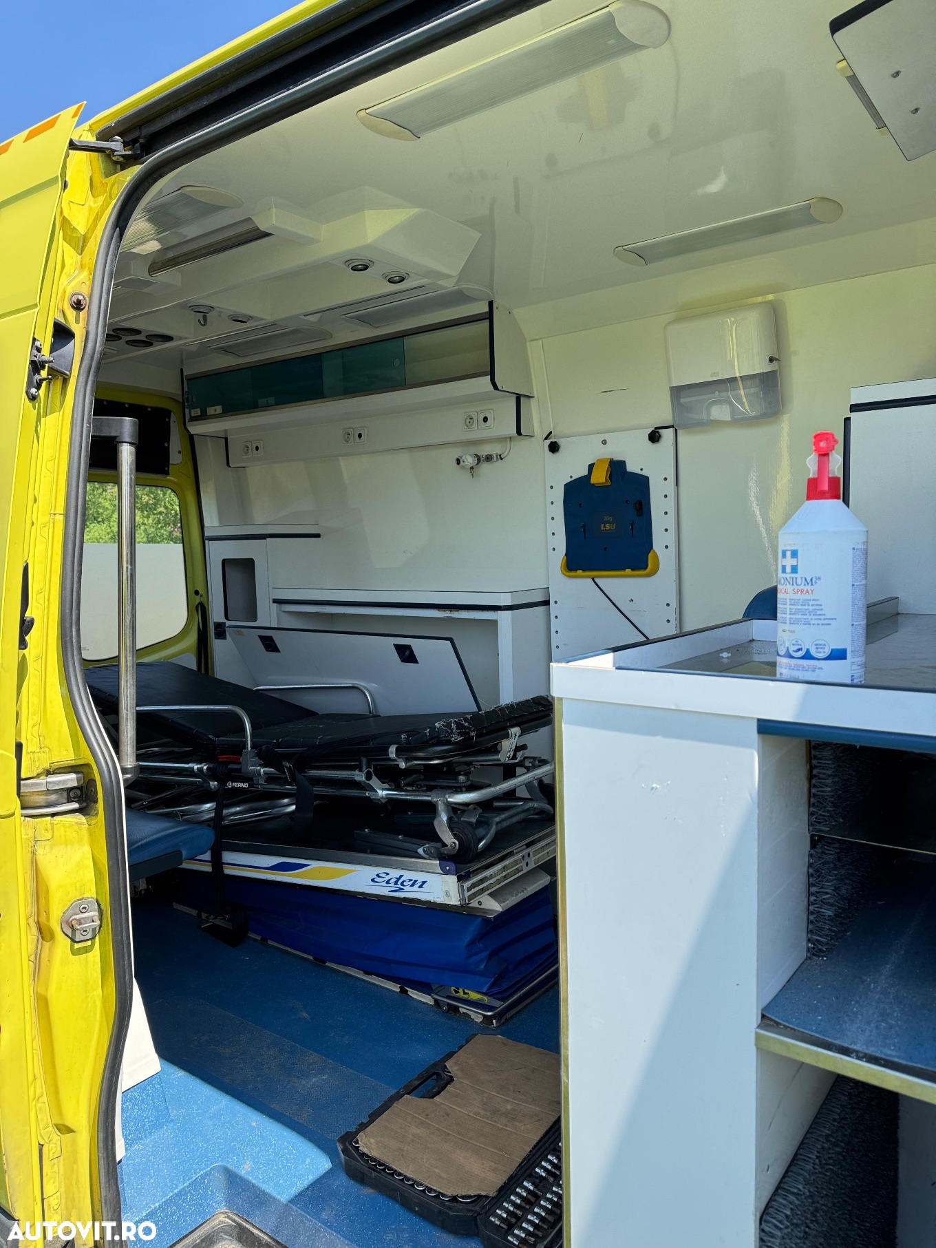 Mercedes-Benz Sprinter - 3