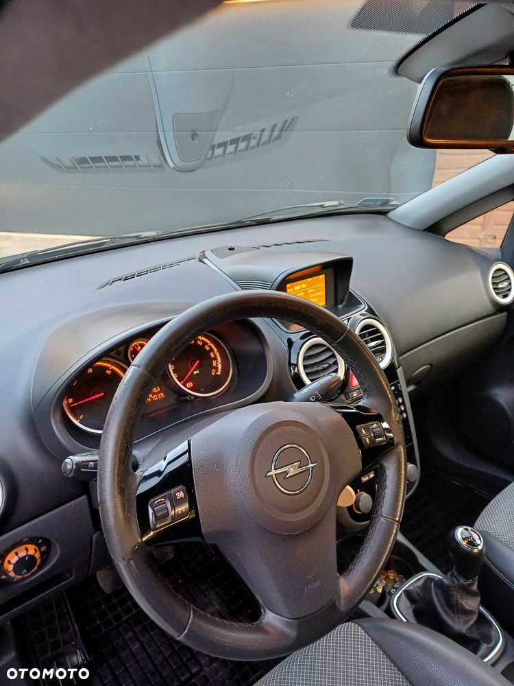 Opel Corsa - 5