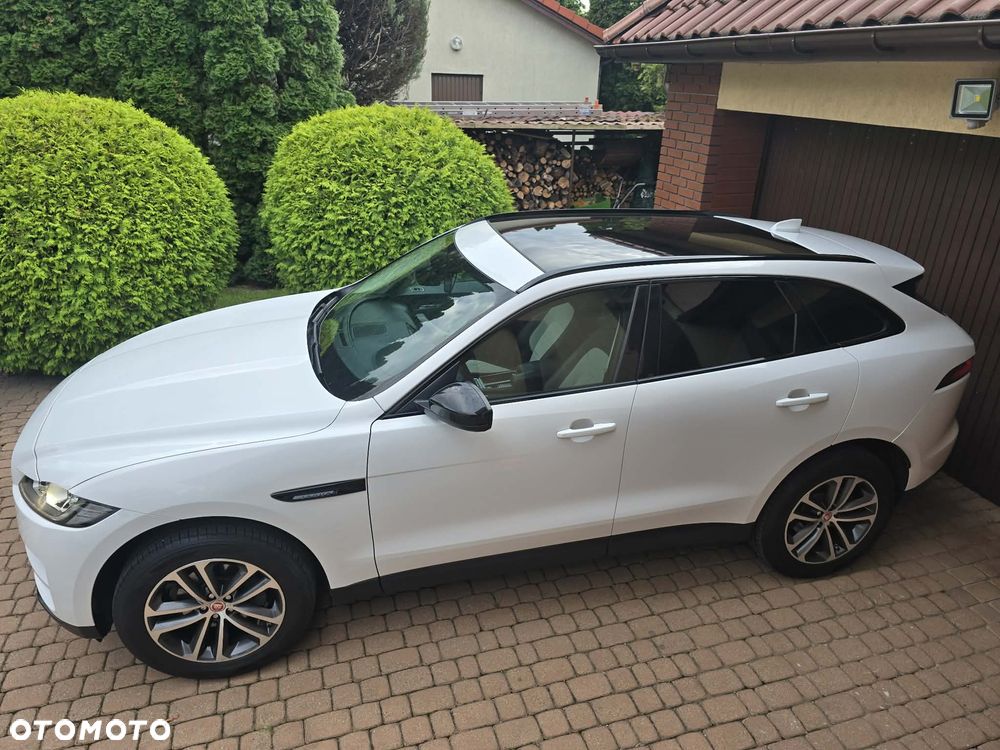 Jaguar F-Pace 2.0 i4D AWD R-Sport - 25