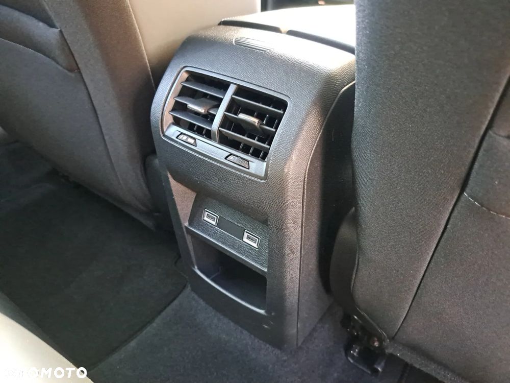 Peugeot 308 1.2 PureTech Allure Pack S&S EAT8 - 14