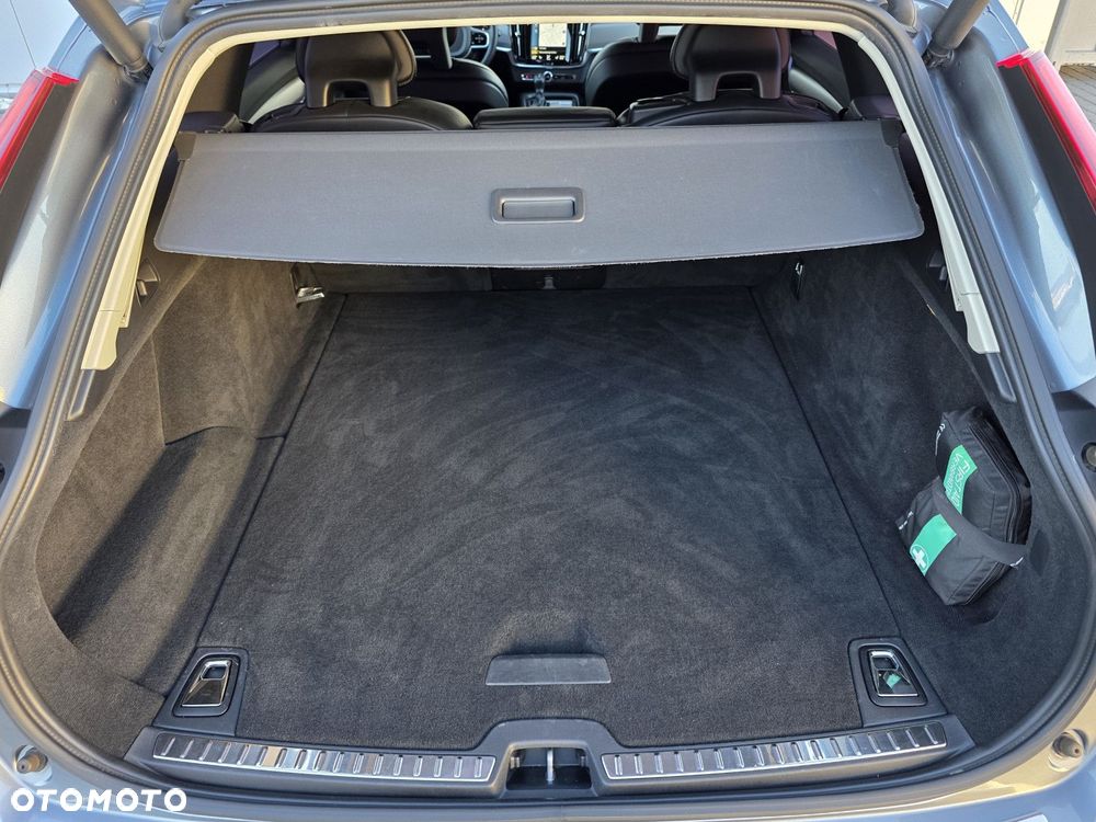 Volvo V90 - 23
