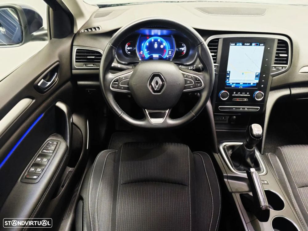 Renault Mégane 1.3 TCe Limited J17 - 6