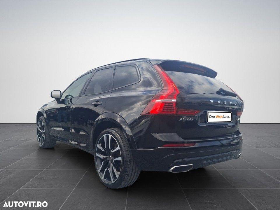 Volvo XC 60 B5 MHEV AWD R-Design - 4