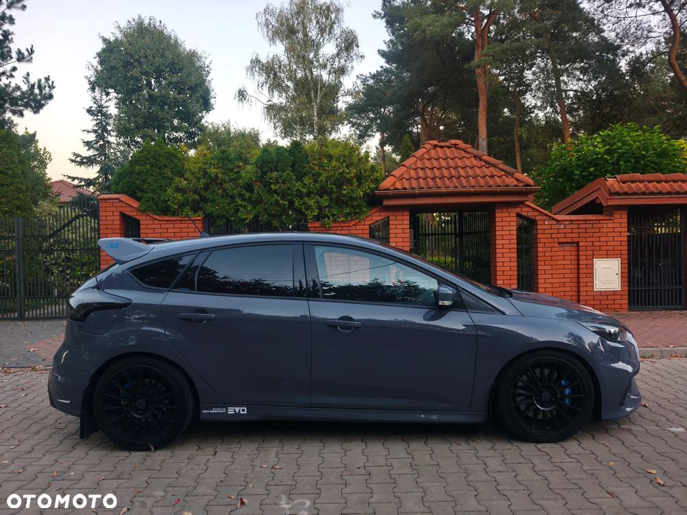 Ford Focus 2.3 EcoBoost RS - 25