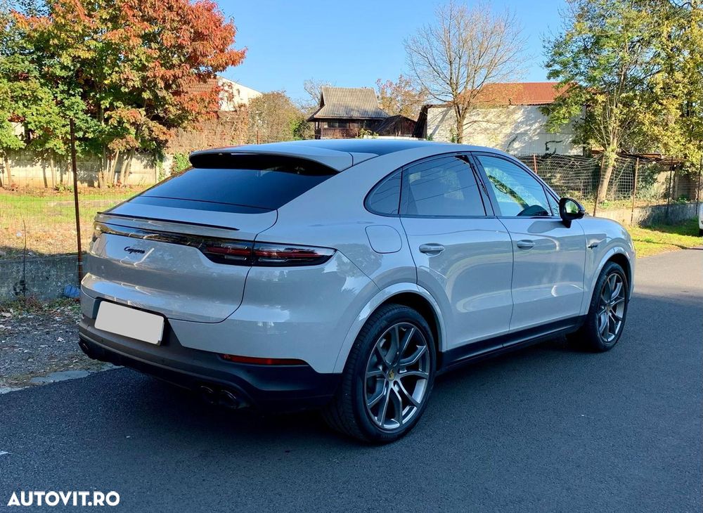 Porsche Cayenne - 13