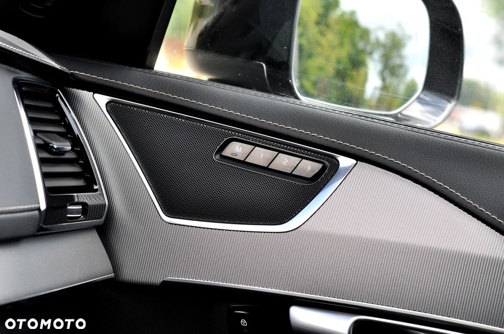 Volvo XC 90 T8 AWD Twin Engine Geartronic RDesign - 19