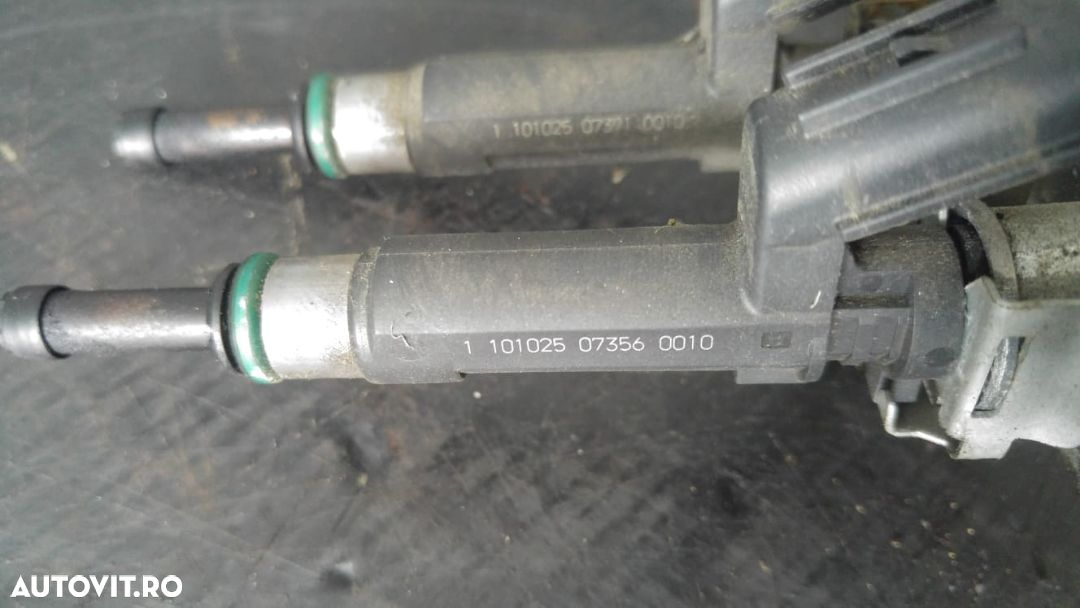 Rampa cu injectoare 1.6 benz hr16 nissan juke dupa 2013 1101025 - 2