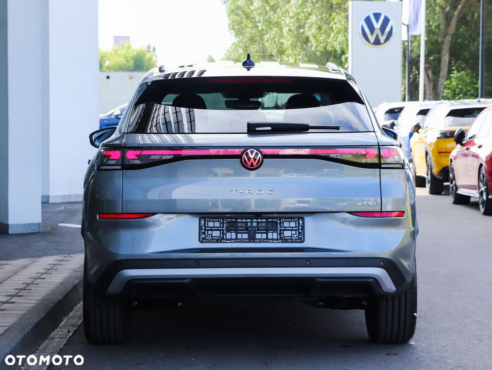 Volkswagen T-Roc - 5