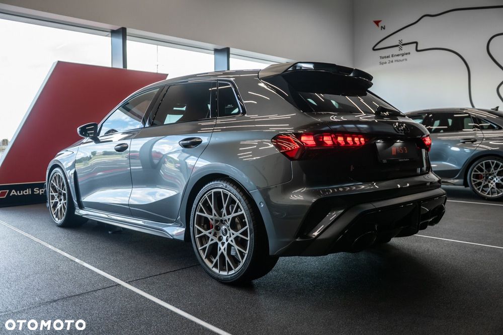 Audi RS3 Sportback - 4
