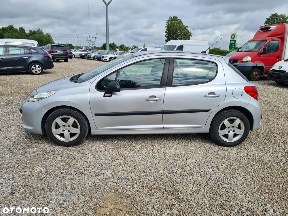 Peugeot 207 1.4 Trendy - 4
