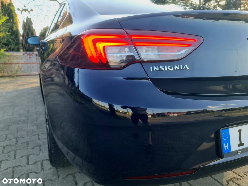 Opel Insignia 1.6 (118g) Exclusive - 34