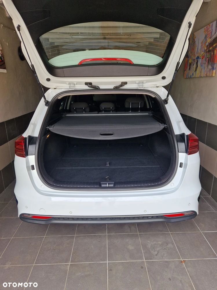 Kia Ceed 1.5 T-GDI M - 21