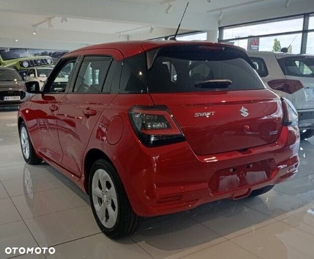Suzuki Swift 1.2 Dualjet SHVS Premium Plus CVT - 4