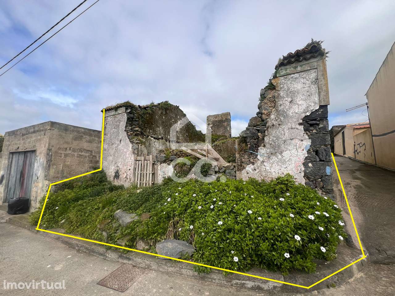 Moradia em Estado de Ruina - Ponta Garça - Vila Franca do Campo - Grande imagem: 3/7